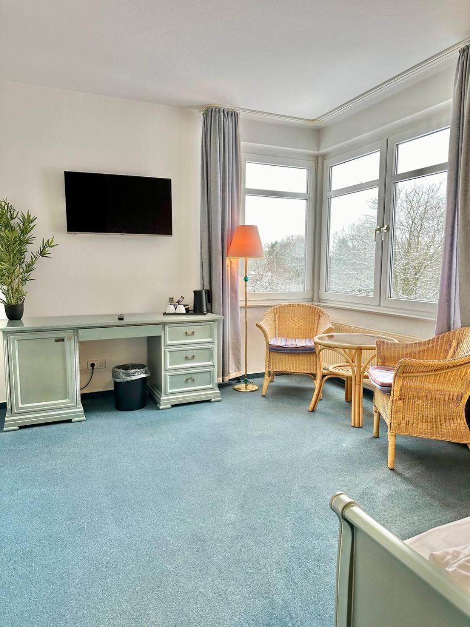 Gaestehaus Weserblick Am Weser-Sandstrand Berne Kültér fotó